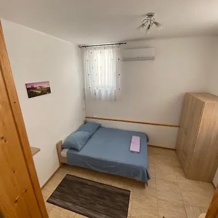 Studio-apartman Aurora *